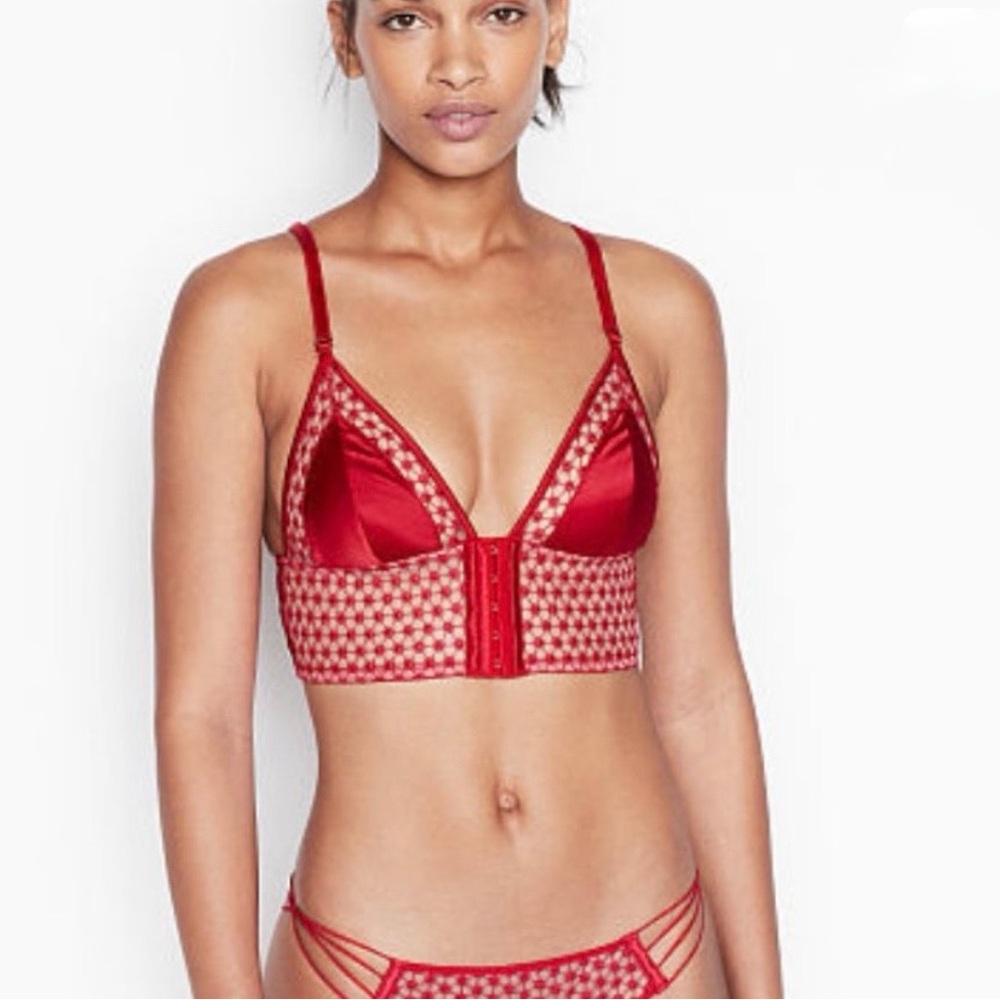 NWOT Victoria’s Secret Luxe Starburst corset type bra
